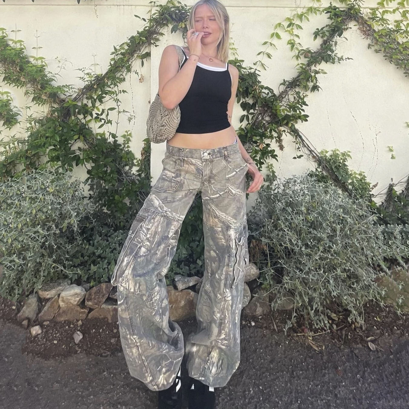 Loose-Fit Camo Cargo Pants