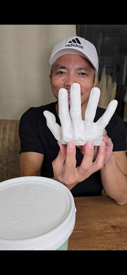 Luna Bean Hand Casting Kit – Create Memories Together 🤍