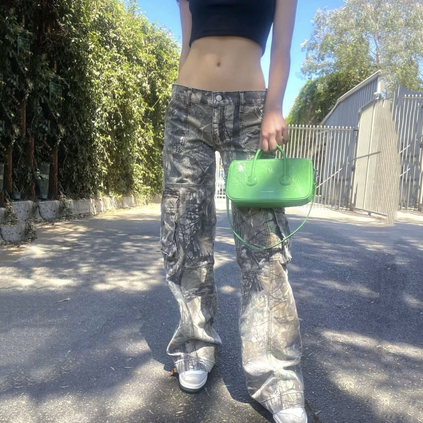 Loose-Fit Camo Cargo Pants