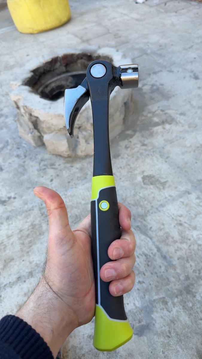 Lonovos™ PowerStrike Claw Hammer